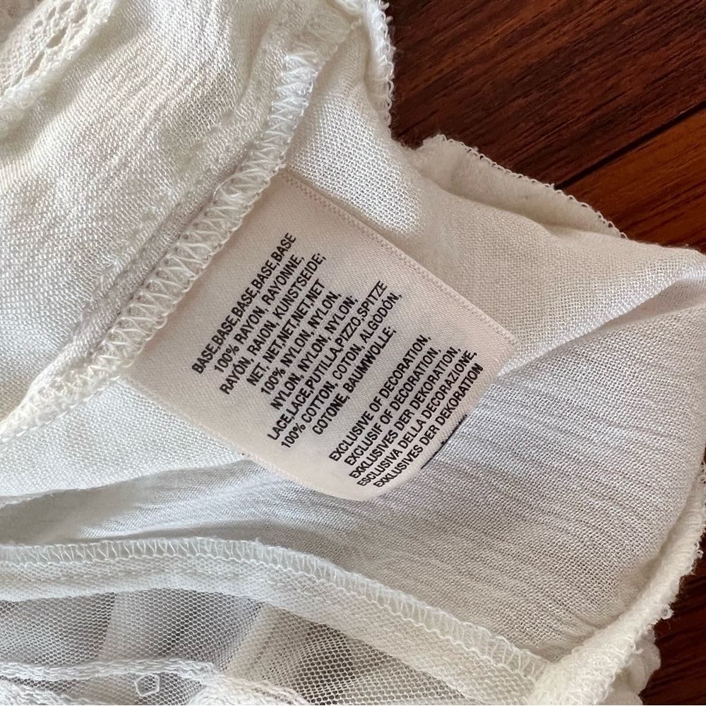 Anthropologie Elevenses Kenepa Crochet Lace Kimono - Picture 13 of 13